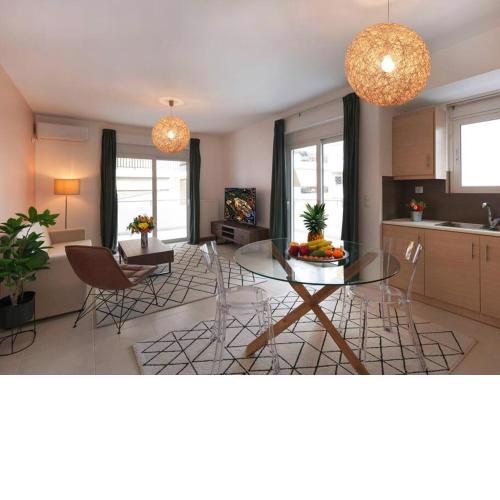 Pagrati cozy apartment in Athens