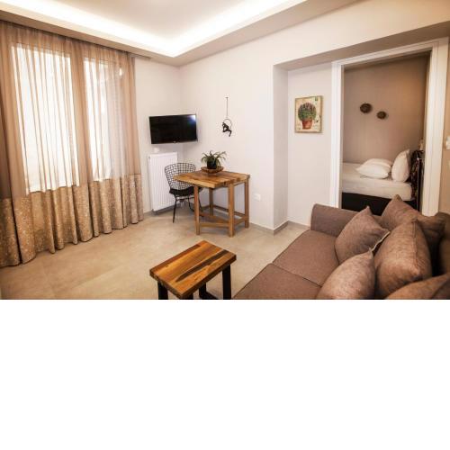 Pagrati/Hilton area, Bentzi (3) Boutique Apt. for 4