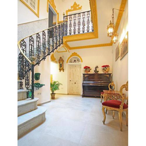 Palace-House Hércules 92