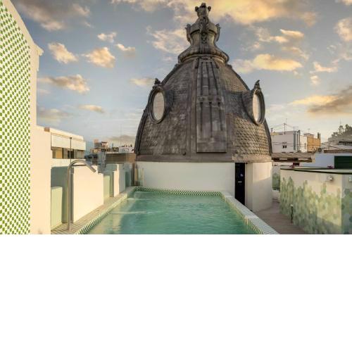 Palacio Santa Clara, Autograph Collection