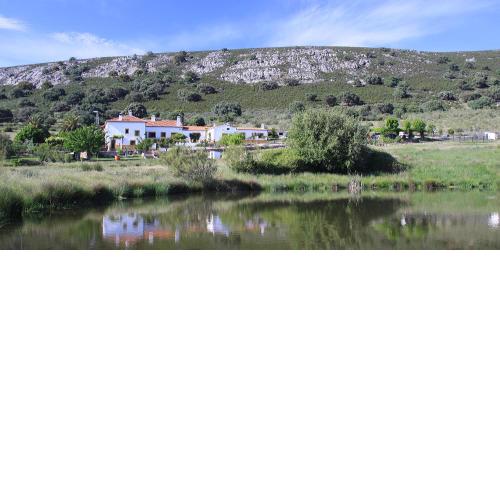 Palacio Viejo de Las Corchuelas