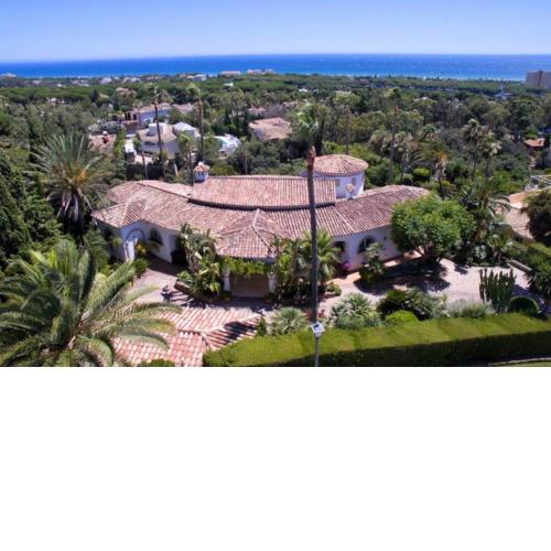Palatial Villa in Hacienda Las Chapas, Marbella