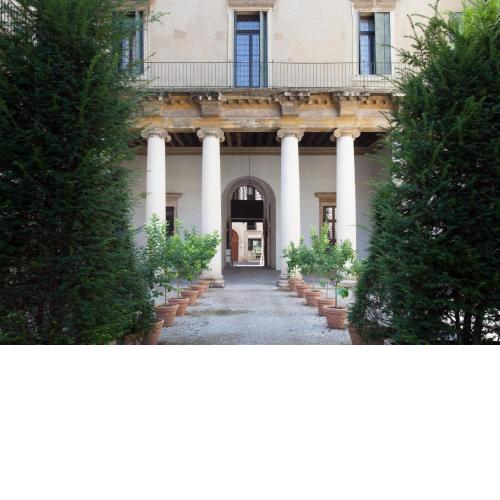 Palazzo Valmarana Braga