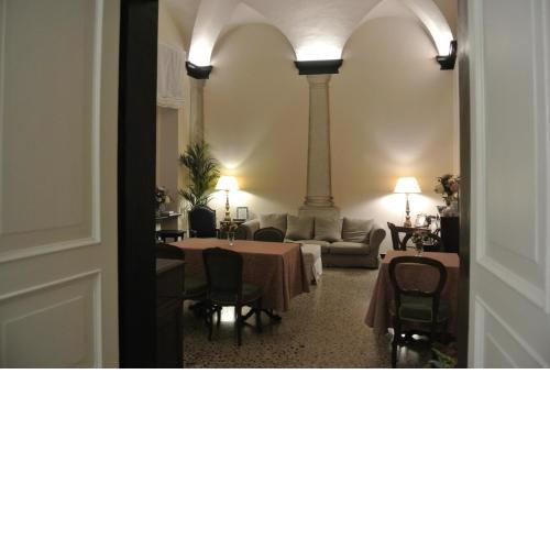 Palazzo Zecchino B&B