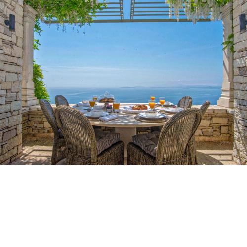 Paleopetres Blanche - Private Pool - Sea Views - Nissaki - North East Coast -