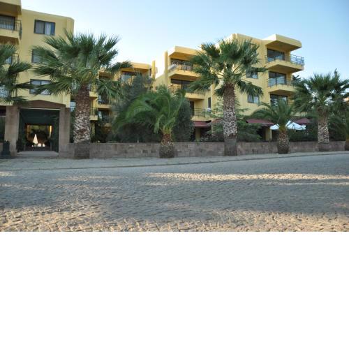 Palm Court Suites