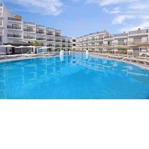 Palmanova Suites by TRH