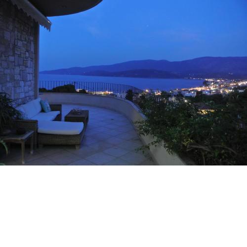 Panorama Stone Villa