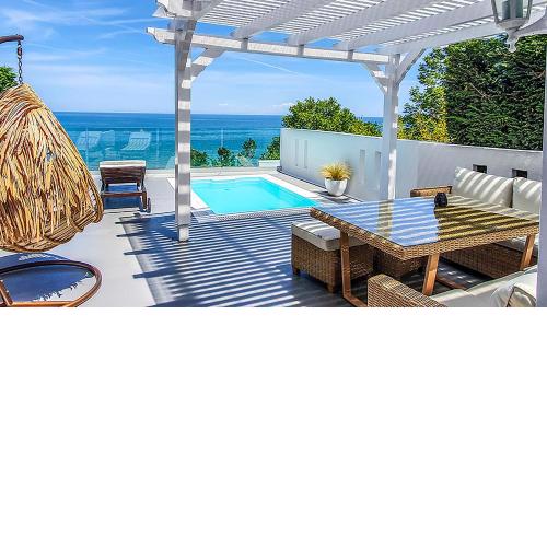 Panorama Suites & Spa