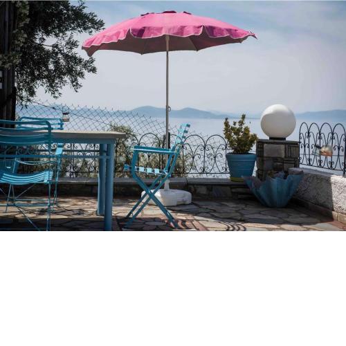 Panoramic sea & mountain view villa
