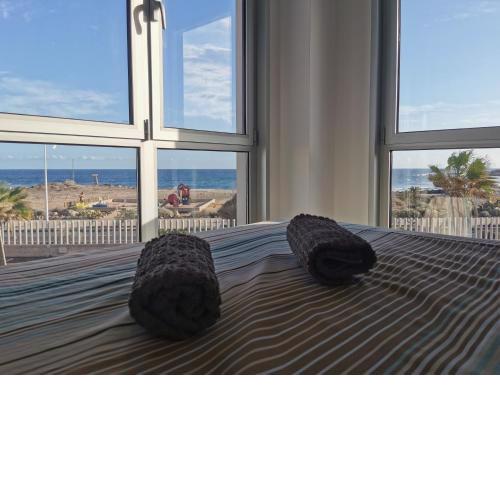 Panoramic sea view apartment