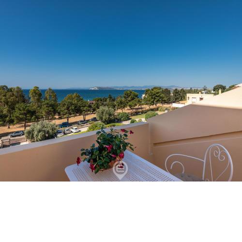 Panoramic Seaview Apartment - Near the Beach