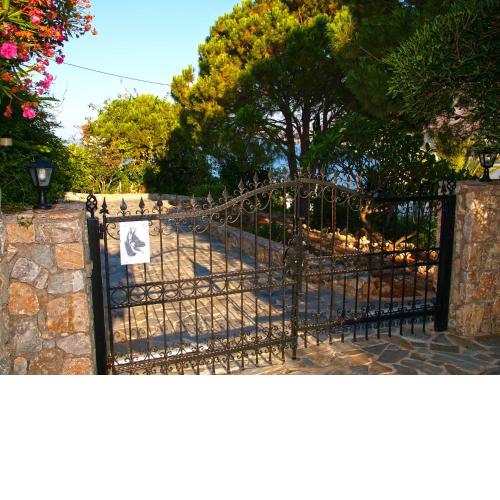 Panoramic Seaview Holiday House
