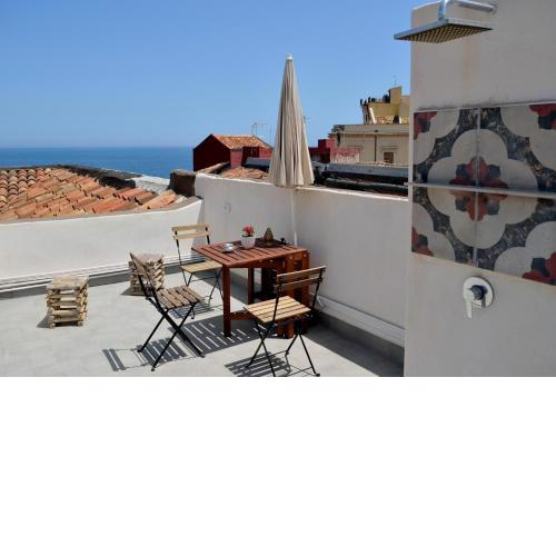 Panoramic Suite***** in the heArt of Catania