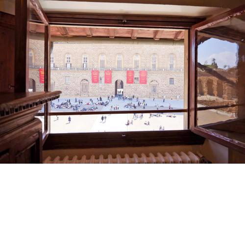 Panoramic View 2 Pitti Palace Close 2Ponte Vecchio