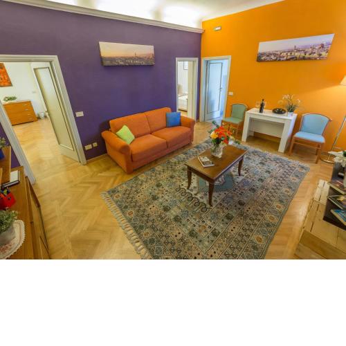 Paolo & Carlotta's Home