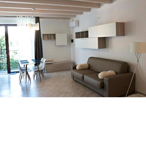 Paradeisos Residence Sas