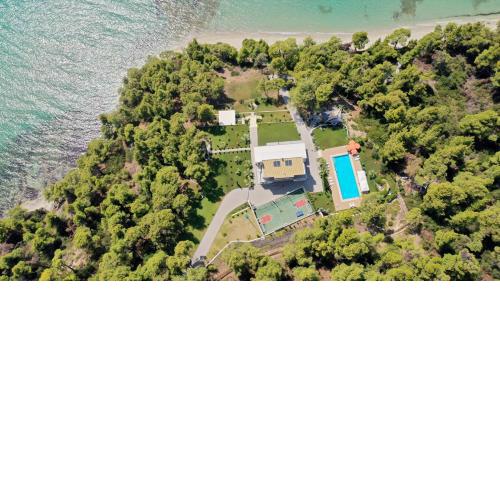Paradise Estate