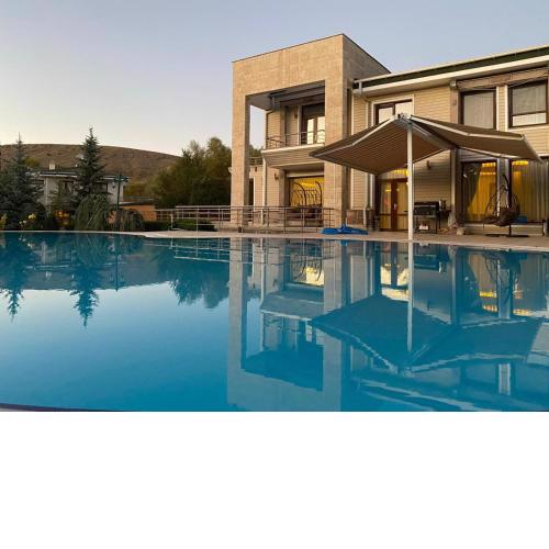 PARADİSE GARDEN ANKARANIN EN BÜYÜK VİLLASI