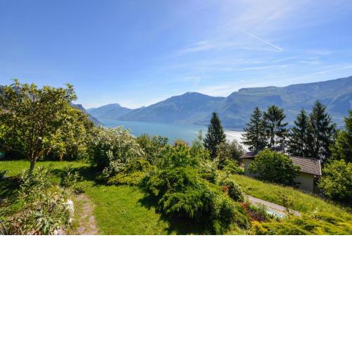 Paradise Garden & View