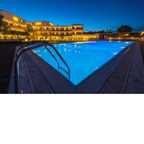 Paradise Resort