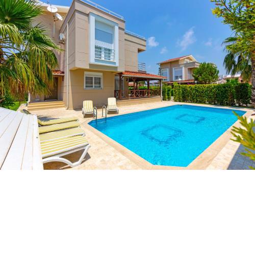 Paradise Town Villa Lucky