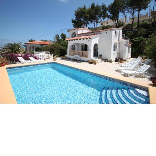Paraiso Terrenal 4 - well-furnished villa with panoramic views by Benissa coast