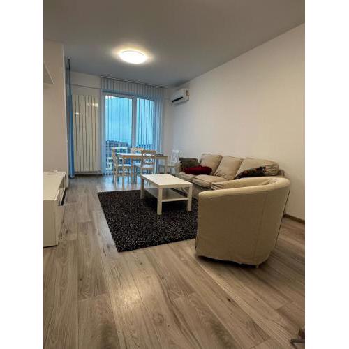 Paramont apartments