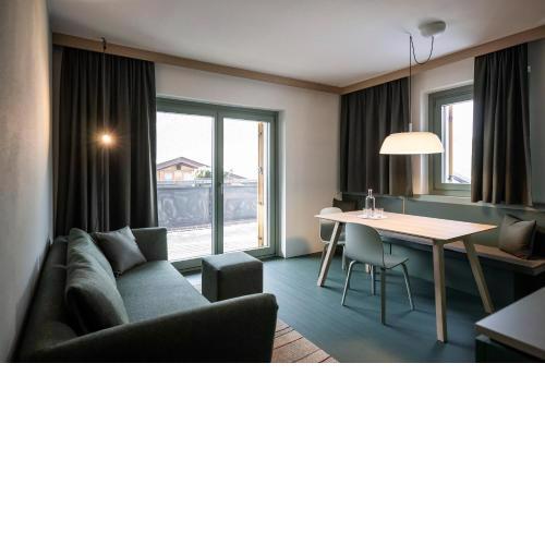 Paramount Alma Suites