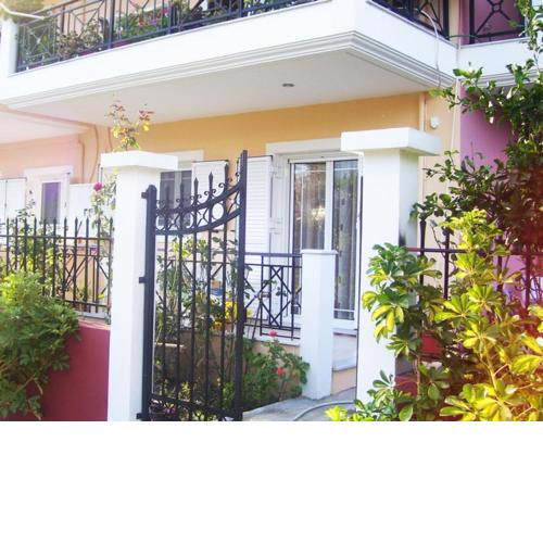 Paraskevi Apartments