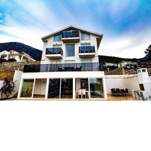 Paris A Villa, Özel Havuzlu, Fethiye