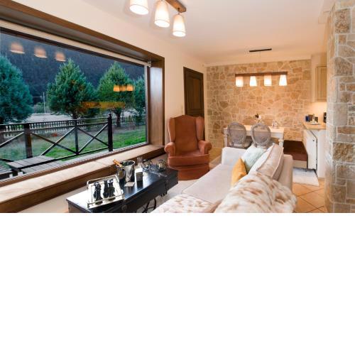Parnassos Chalets