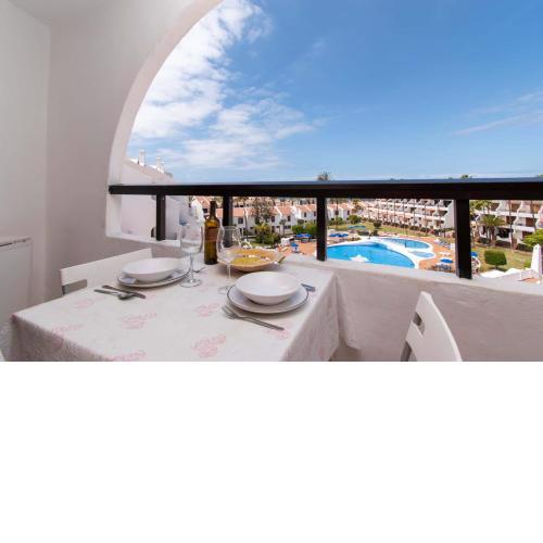 Parque Santiago II 269 - Studio with sea and pool views