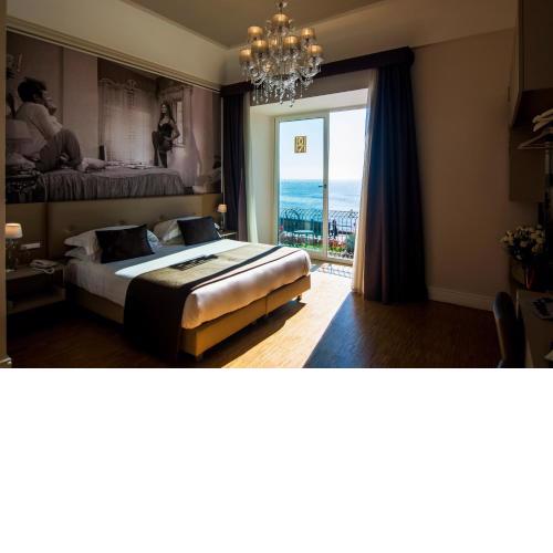 Partenope Relais