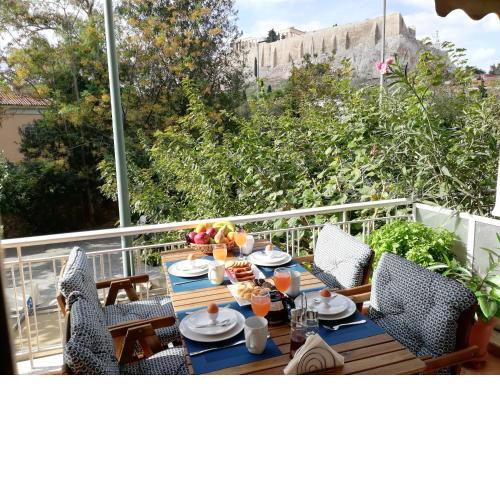 Parthenon View Apt