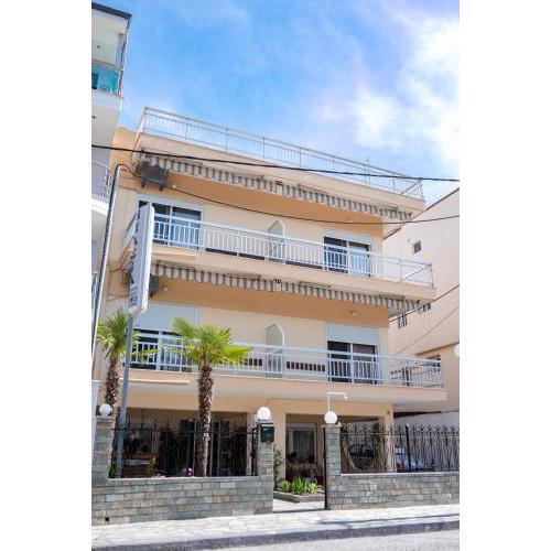Μpasias Apartments