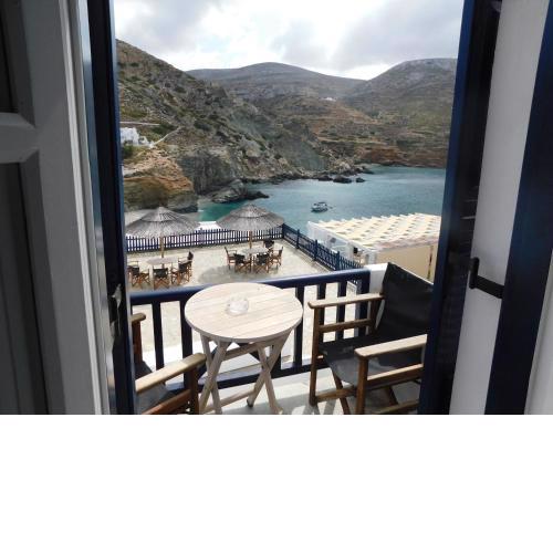 Pasithea Folegandros