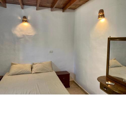 Pastoral 1 bedroom Chalet w/AC + Wi-Fi &P-Bathroom