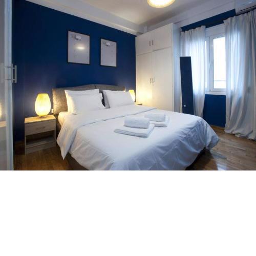Patision, A Modern & Comfortable Apartment