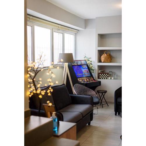 Patras' Hitech Apartment