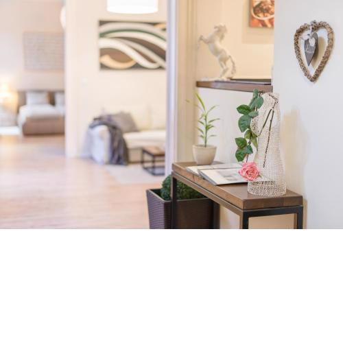 Paulay Apartment