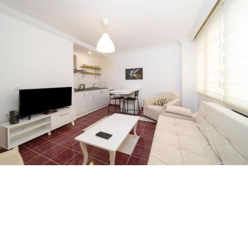 Peaceful Flat near Trendy Attractions in Muratpasa
