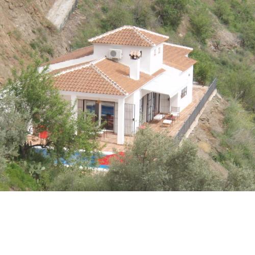 Peaceful Villa in Arenas with Swimming Pool