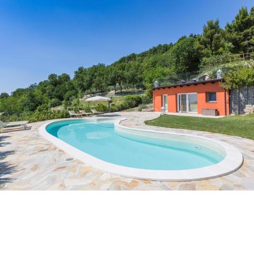 Peaceful Villa in Montefelcino with Swimming Pool