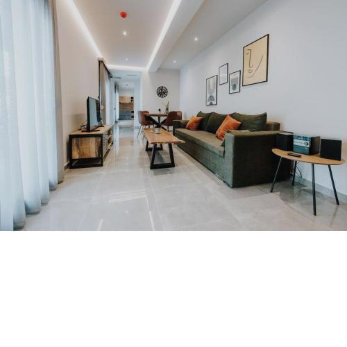 Pearl Apartel D1