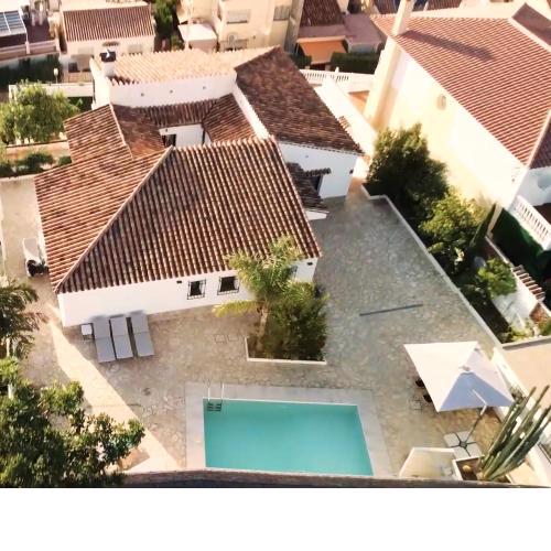 Pedregalejo Villa Sea&City with private heated pool