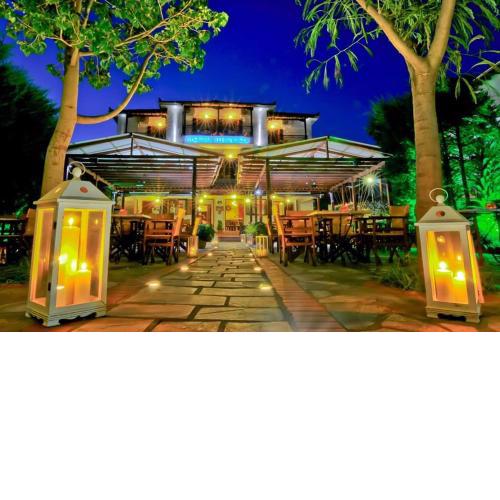 Pegasus Hotel & Coastal Cafe