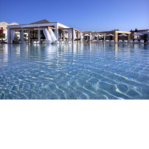 Pelagos Suites Hotel & Spa