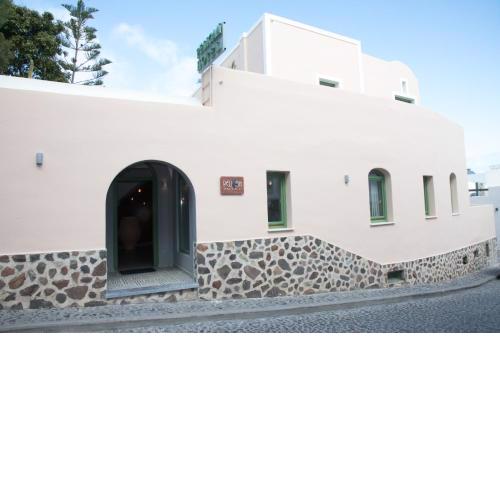 Pelican Hotel