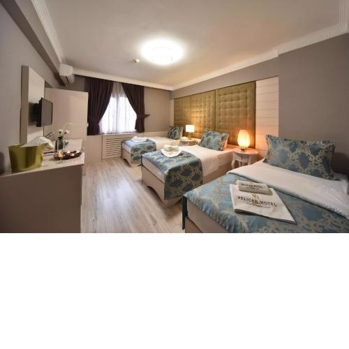 Pelican House Hotel